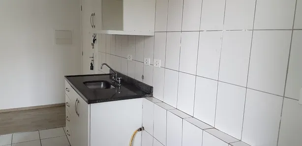 Apartamento com 2 Quartos para alugar, 54m² no Weissópolis, Pinhais