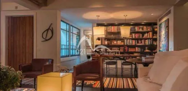 Casa com 3 Quartos à venda, 660m² no Humaitá, Rio de Janeiro