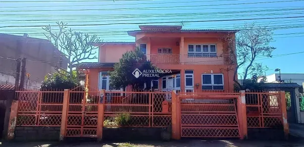 Sobrado com 4 Quartos à venda, 282m² no Jardim do Bosque, Cachoeirinha