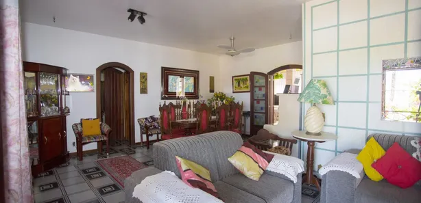 Fazenda/Sítio com 6 Quartos à venda, 400m² no Porto da Roça II (Bacaxá), Saquarema