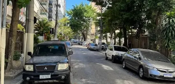 Sala Comercial à venda, 32m² no Ingá, Niterói