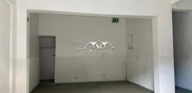 Ponto Comercial para alugar, 40m² no Quissama, Petrópolis