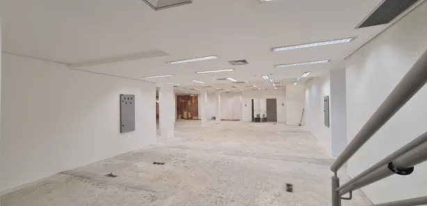 Ponto Comercial para alugar, 300m² no Centro, Nova Iguaçu