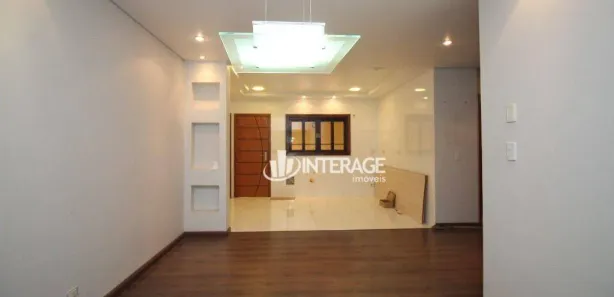 Casa com 4 Quartos para alugar, 280m² no Tanguá, Almirante Tamandaré