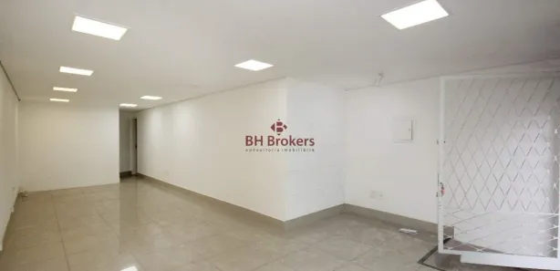 Ponto Comercial para alugar, 45m² no Santa Efigênia, Belo Horizonte