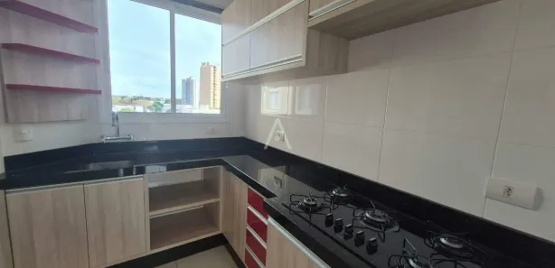 Apartamento com 3 Quartos para alugar, 87m² no Centro, Cascavel