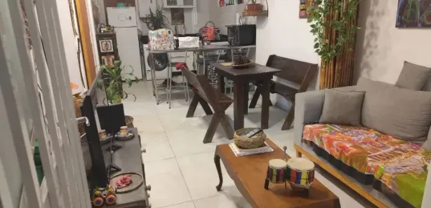 Casa com 2 Quartos para alugar, 50m² no Laranjeiras, Rio de Janeiro