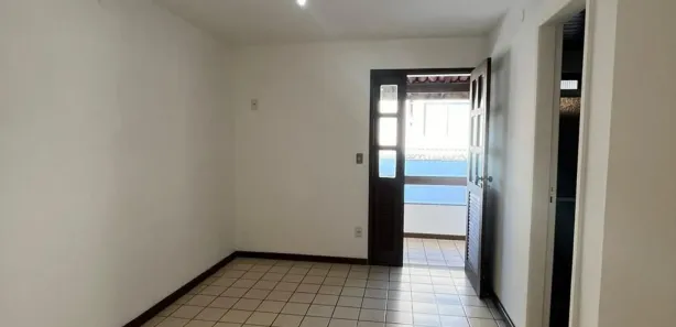 Casa de Condomínio com 3 Quartos à venda, 92m² no Buraquinho, Lauro de Freitas
