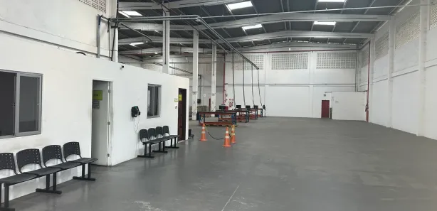 Galpão/Depósito/Armazém para alugar, 700m² no Porto Seco Pirajá, Salvador