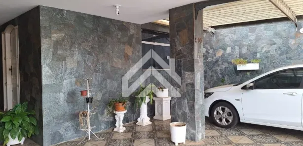 Casa com 3 Quartos à venda, 282m² no Vila Santo Antônio, Rio Claro