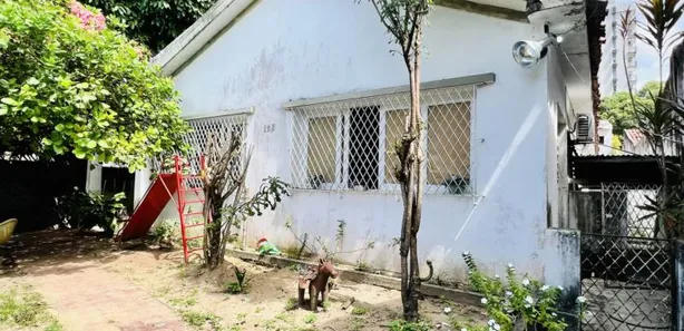 Casa com 7 Quartos para alugar, 400m² no Boa Vista, Recife