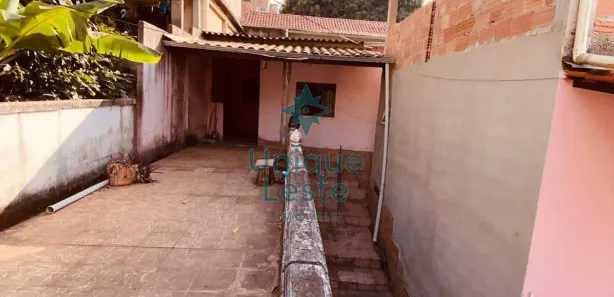 Casa com 3 Quartos à venda, 140m² no Nossa Senhora da Saúde, Belo Horizonte