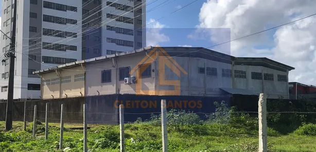 Galpão/Depósito/Armazém à venda, 600m² no Candeias, Jaboatão dos Guararapes