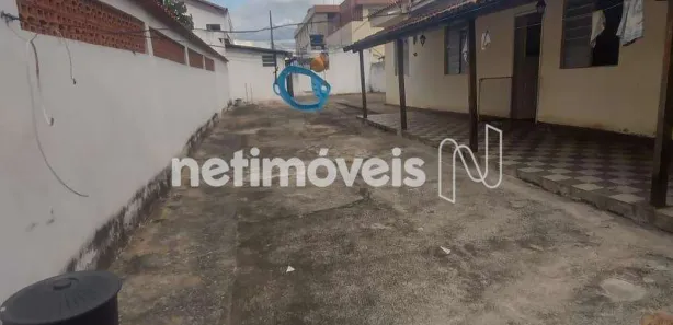 Casa com 2 Quartos à venda, 500m² no Monsenhor Messias, Belo Horizonte