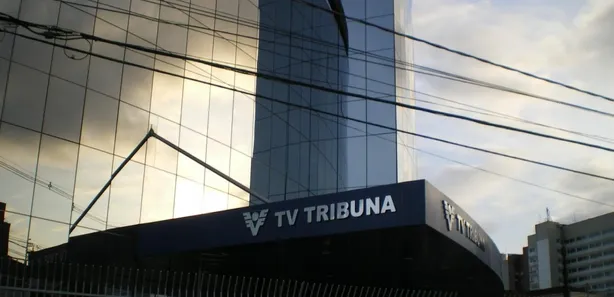 Sala Comercial para venda ou aluguel, 60m² no Paquetá, Santos