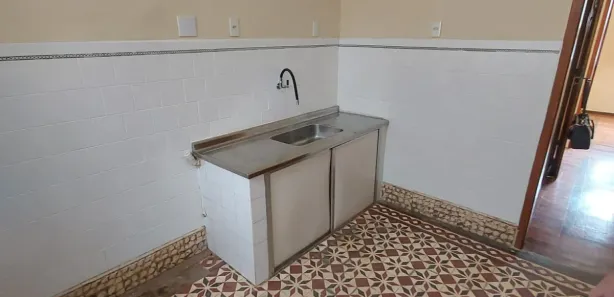 Casa com 6 Quartos para alugar, 200m² no Funcionários, Belo Horizonte