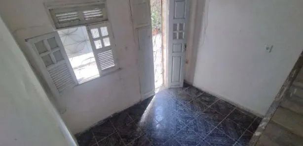 Casa de Condomínio com 2 Quartos à venda, 48m² no Caminho de Areia, Salvador