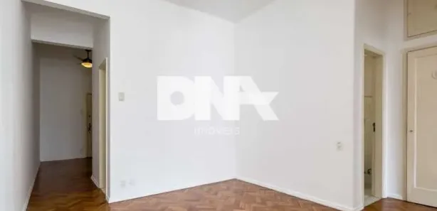 Apartamento com 1 Quarto à venda, 51m² no Leme, Rio de Janeiro