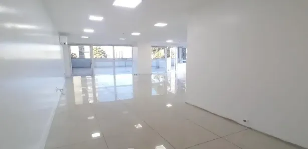 Sala Comercial para alugar, 65m² no Exposição, Caxias do Sul
