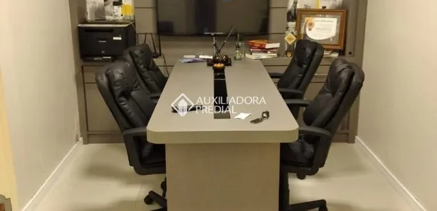 Sala Comercial à venda, 45m² no Centro, Canela