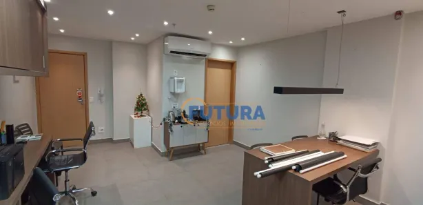 Sala Comercial à venda, 37m² no Samambaia Norte, Brasília