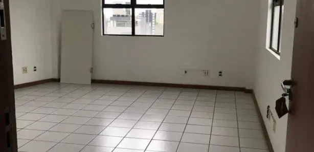 Sala Comercial para alugar, 32m² no São Lucas, Belo Horizonte