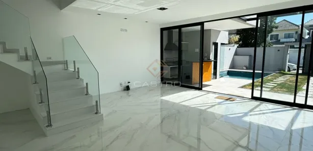 Casa de Condomínio com 4 Quartos para venda ou aluguel, 350m² no Recreio dos Bandeirantes, Rio de Janeiro