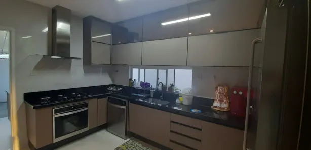Casa de Condomínio com 4 Quartos à venda, 260m² no Recreio Ipitanga, Lauro de Freitas