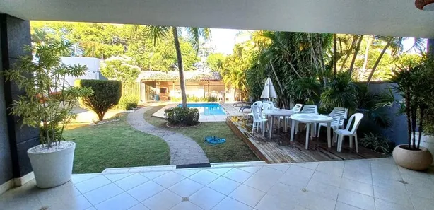 Casa com 5 Quartos para venda ou aluguel, 250m² no Itapuã, Salvador