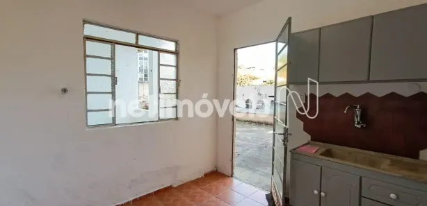 Casa com 1 Quarto para alugar, 20m² no Cruzeiro, Belo Horizonte