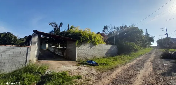 Fazenda/Sítio com 3 Quartos à venda, 208m² no Centro, Biritiba Mirim