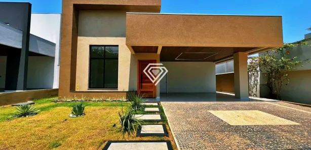 Casa de Condomínio com 3 Quartos à venda, 210m² no Plano Diretor Sul, Palmas