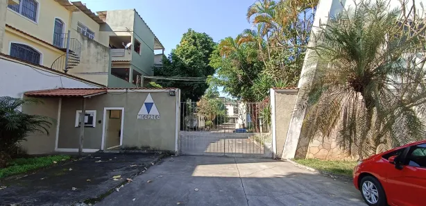 Galpão/Depósito/Armazém para venda ou aluguel, 7840m² no Taquara, Rio de Janeiro