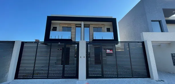 Sobrado com 3 Quartos à venda, 97m² no Sertãozinho, Matinhos