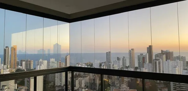 Apartamento com 3 Quartos para alugar, 127m² no Jardim Apipema, Salvador