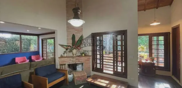Casa de Condomínio com 4 Quartos à venda, 220m² no Jardim Ana Estela, Carapicuíba