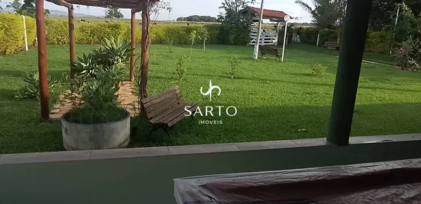 Fazenda/Sítio com 4 Quartos à venda, 4m² no Setor Central, Campo Limpo de Goiás