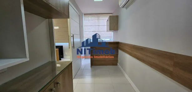 Sala Comercial à venda, 25m² no Charitas, Niterói
