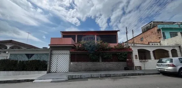 Casa com 4 Quartos à venda, 404m² no Santo Antônio, Manaus