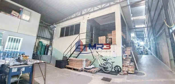 Galpão/Depósito/Armazém à venda, 480m² no Taquara, Rio de Janeiro