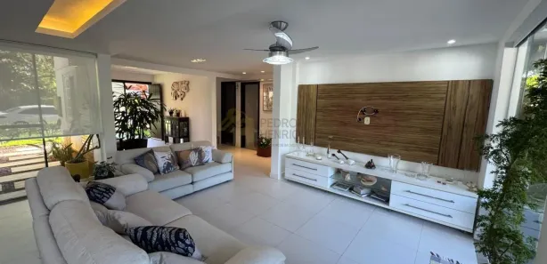 Casa de Condomínio com 4 Quartos à venda, 453m² no Itapuã, Salvador