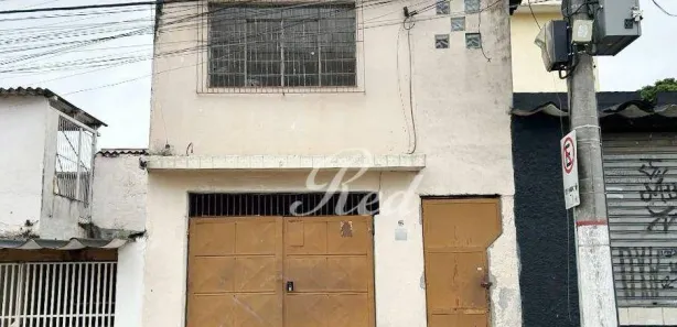 Casa com 1 Quarto para alugar, 52m² no Jardim Santo Antônio, Suzano