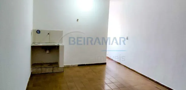 Kitnet com 1 Quarto para alugar, 30m² no Guará I, Brasília