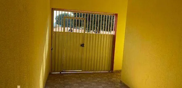 Casa com 2 Quartos à venda, 250m² no Santa Maria, Brasília