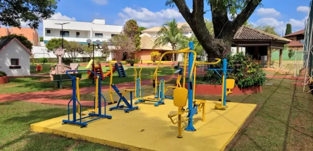 Casa de Condomínio com 4 Quartos para alugar, 334m² no Granja Olga I, Sorocaba