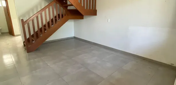Sobrado com 2 Quartos para alugar, 60m² no Rio Branco, Brusque