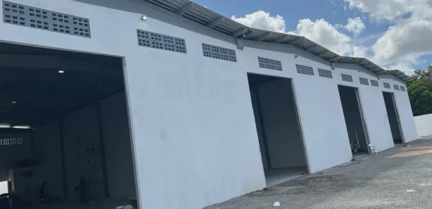 Galpão/Depósito/Armazém para alugar, 250m² no Parque Real Serra Verde, Camaçari