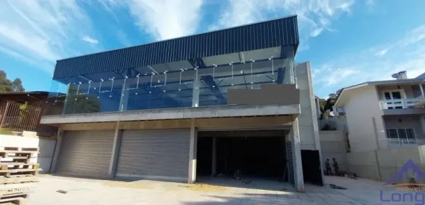 Galpão/Depósito/Armazém com 1 Quarto para alugar, 540m² no Panazzolo, Caxias do Sul