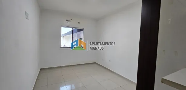 Sobrado com 4 Quartos para venda ou aluguel, 450m² no Dom Pedro I, Manaus