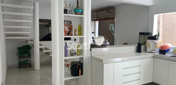 Sobrado com 3 Quartos à venda, 52m² no Vila Real Santista, Hortolândia